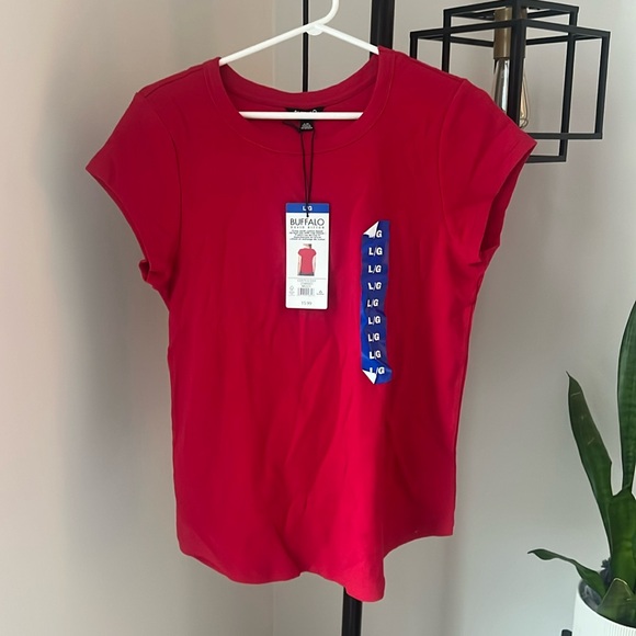 Buffalo T-shirt - Picture 1 of 6